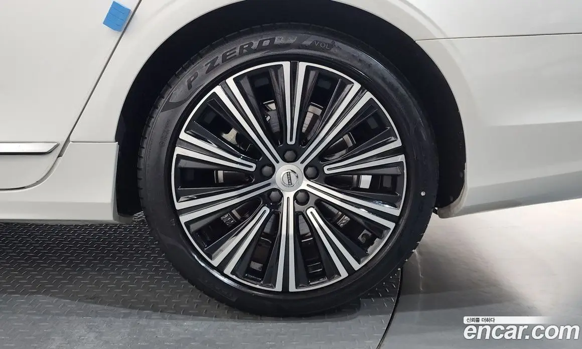 Volvo S90 2022 2.0 автомат (гидро), фото 7 Volvo S90 2022 2.0 автомат (гидро), фото 7