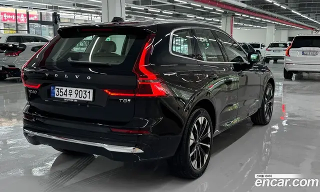 Volvo XC60 2026 2.0 автомат (гидро), миниатюра 2 Volvo XC60 2026 2.0 автомат (гидро), миниатюра 2