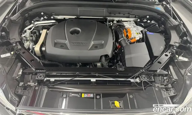 Volvo XC60 2026 2.0 автомат (гидро), миниатюра 6 Volvo XC60 2026 2.0 автомат (гидро), миниатюра 6