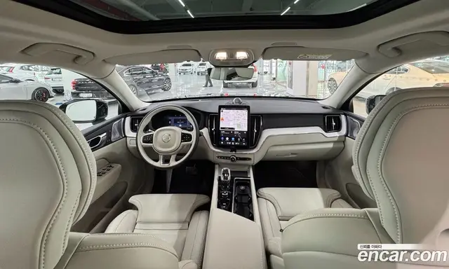 Volvo XC60 2026 2.0 автомат (гидро), миниатюра 7 Volvo XC60 2026 2.0 автомат (гидро), миниатюра 7
