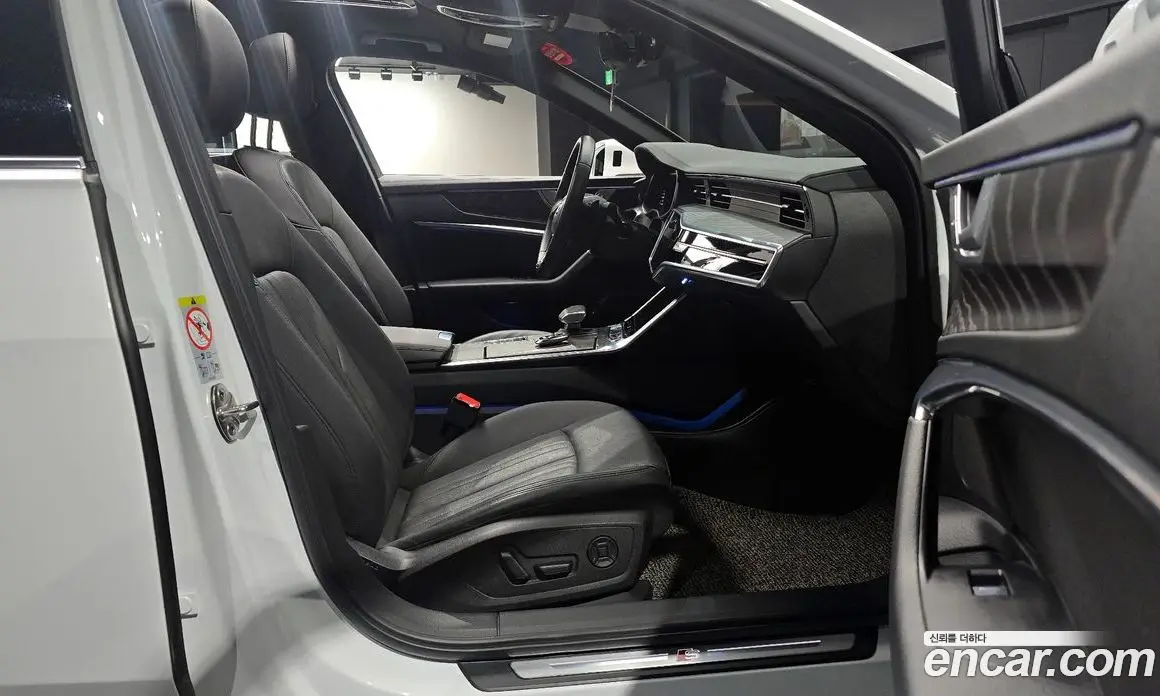 Audi A6 2020 2.0 автомат (гидро), фото 16