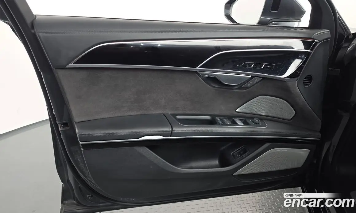 Audi A8 2019 3.0 автомат (гидро), фото 14 Audi A8 2019 3.0 автомат (гидро), фото 14