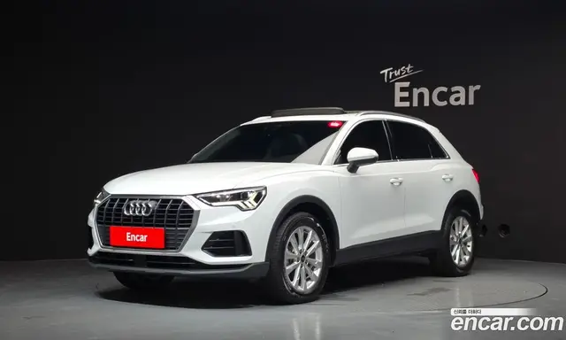Audi Q3, 2023, 52 714 км