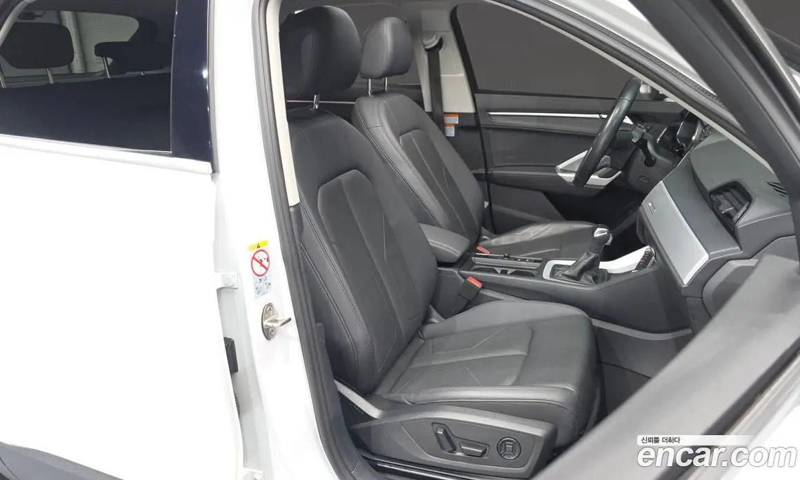 Audi Q3 2023 2.0 автомат (гидро), фото 16
