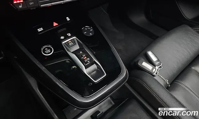 Audi Q4 e-tron 2022 0.2 автомат (гидро), миниатюра 11