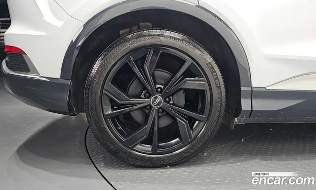 Audi Q4 e-tron 2022 0.2 автомат (гидро), миниатюра 4
