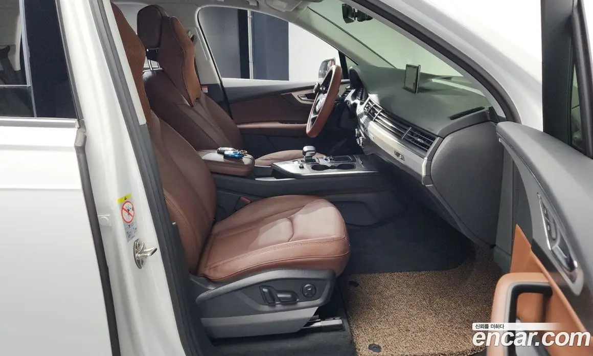 Audi Q7 2019 2.0 автомат (гидро), фото 16