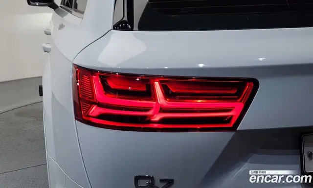 Audi Q7 2019 2.0 автомат (гидро), миниатюра 9