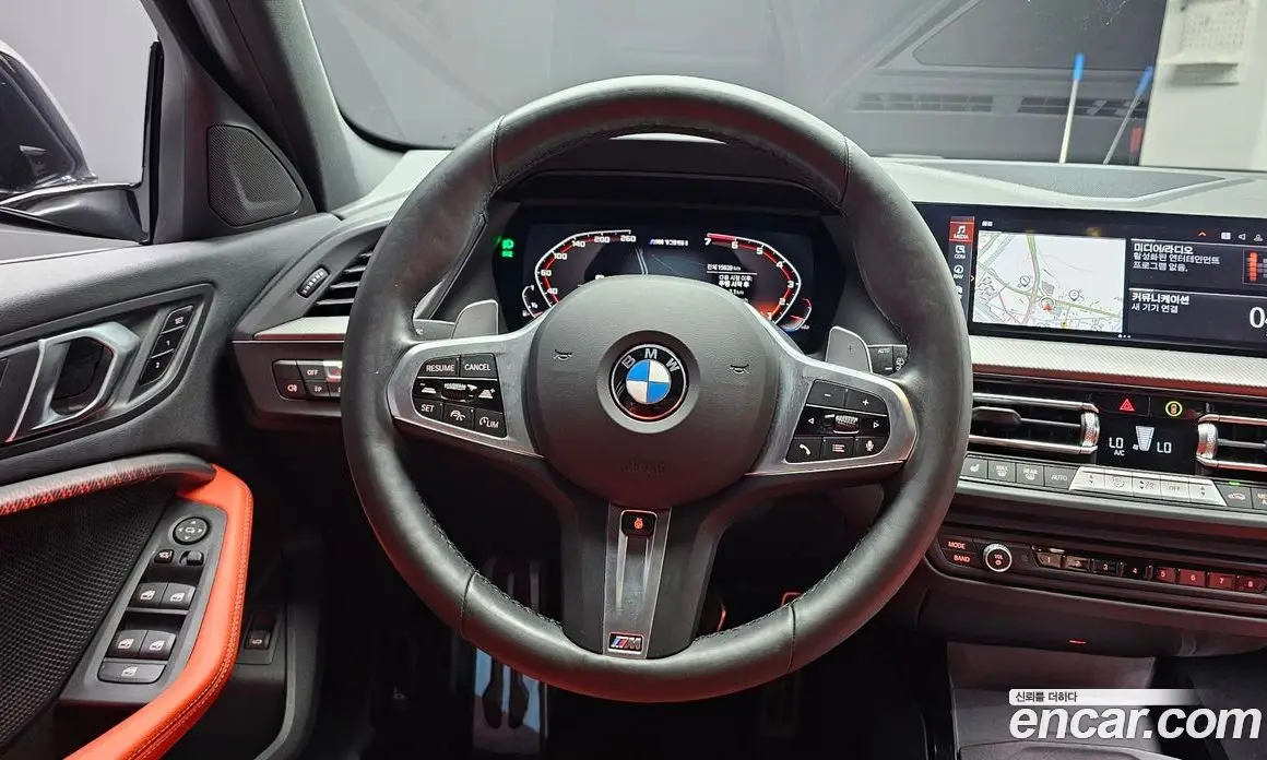 BMW 1 серия 2024 2.0 автомат (гидро), фото 18 BMW 1 серия 2024 2.0 автомат (гидро), фото 18