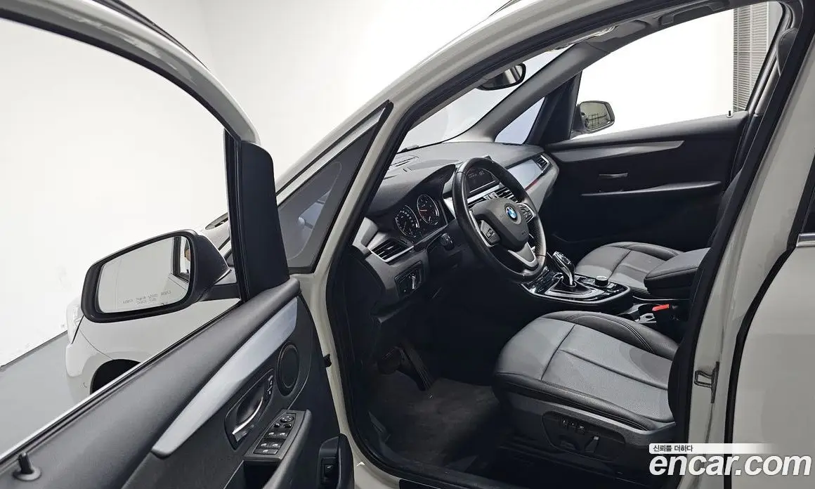 BMW 2 серия 2019 2.0 автомат (гидро), фото 12