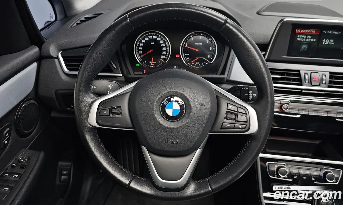 BMW 2 серия 2019 2.0 автомат (гидро), фото 18