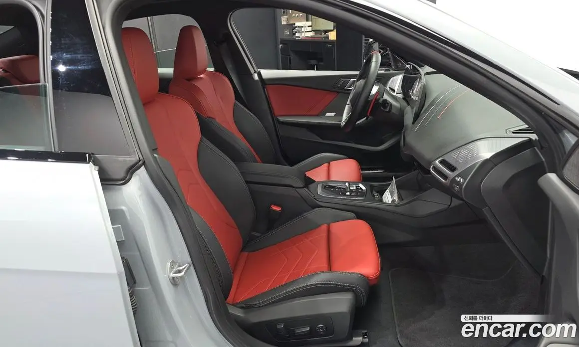 BMW 2 серия 2025 2.0 автомат (гидро), фото 17