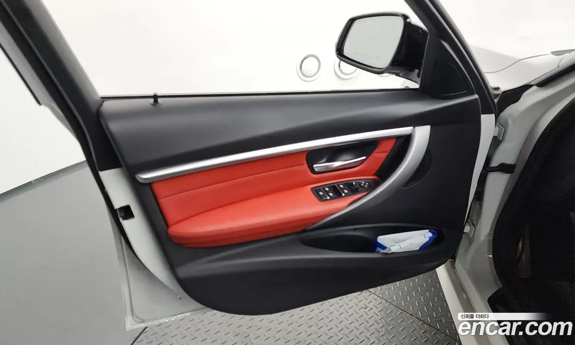BMW 3 серия 2018 2.0 автомат (гидро), фото 14 BMW 3 серия 2018 2.0 автомат (гидро), фото 14