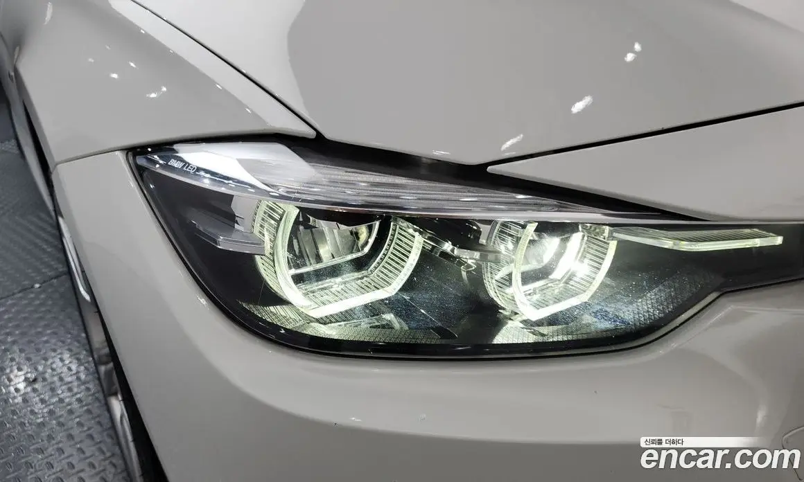BMW 3 серия 2018 2.0 автомат (гидро), фото 8 BMW 3 серия 2018 2.0 автомат (гидро), фото 8