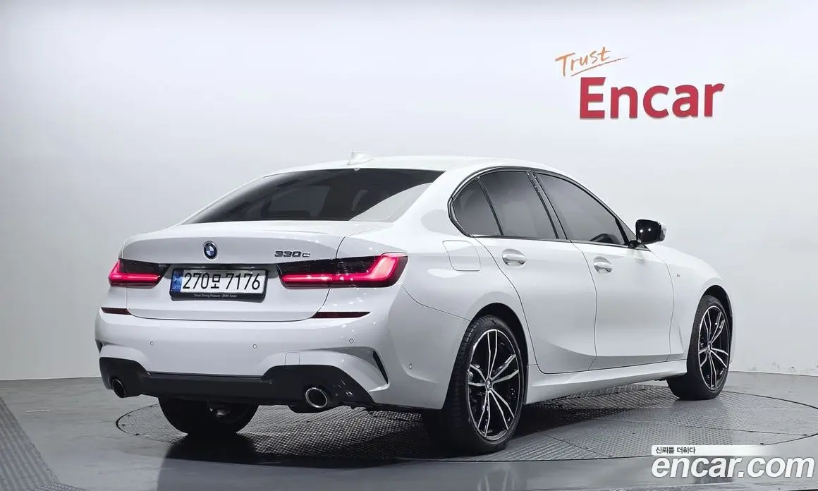 BMW 3 серия 2021 2.0 автомат (гидро), фото 2 BMW 3 серия 2021 2.0 автомат (гидро), фото 2
