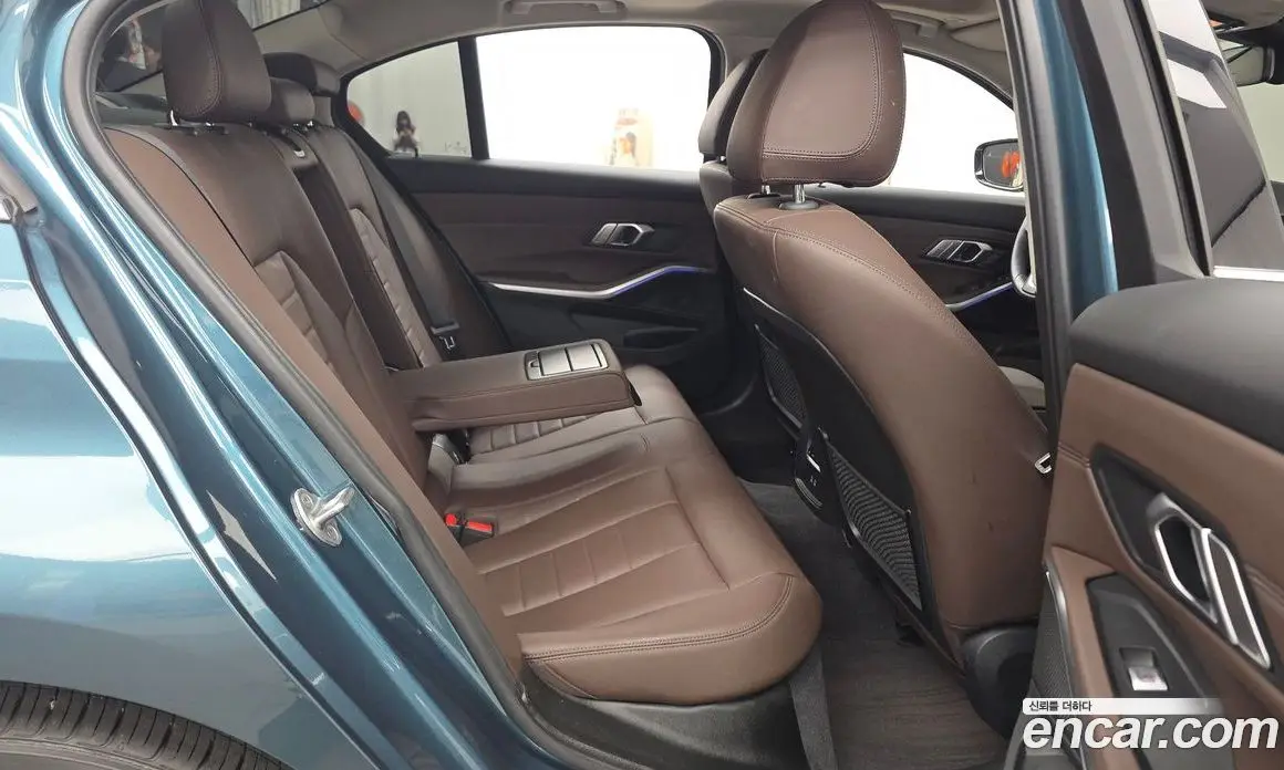 BMW 3 серия 2021 2.0 автомат (гидро), фото 17 BMW 3 серия 2021 2.0 автомат (гидро), фото 17