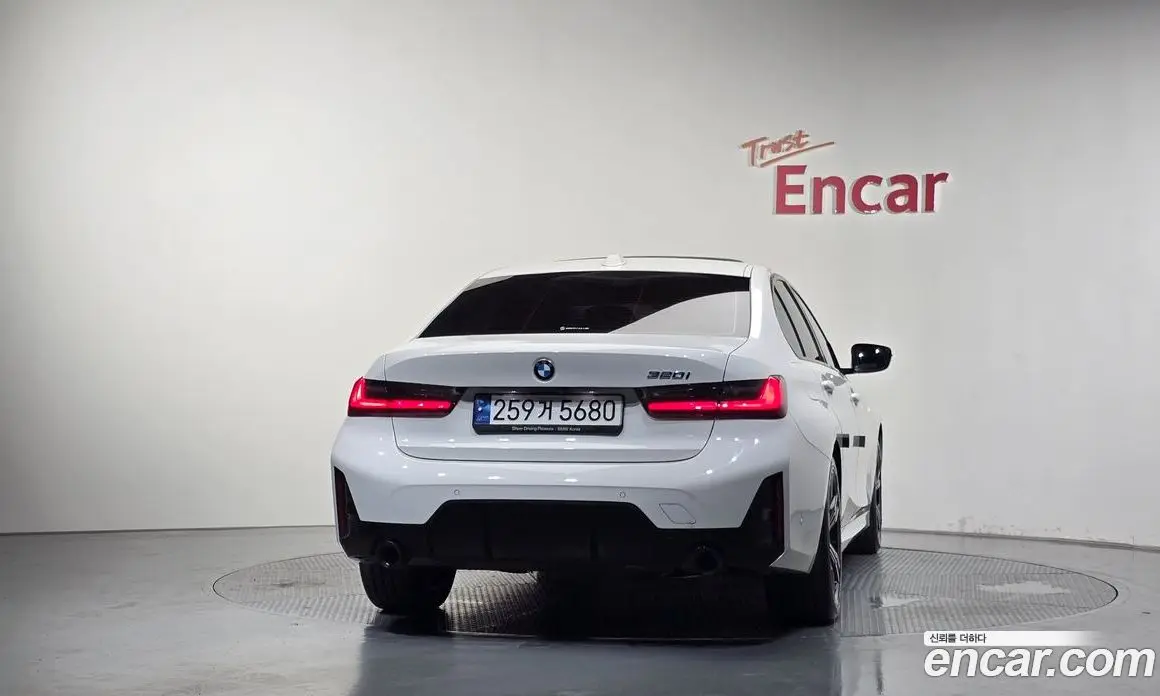 BMW 3 серия 2023 2.0 автомат (гидро), фото 4 BMW 3 серия 2023 2.0 автомат (гидро), фото 4