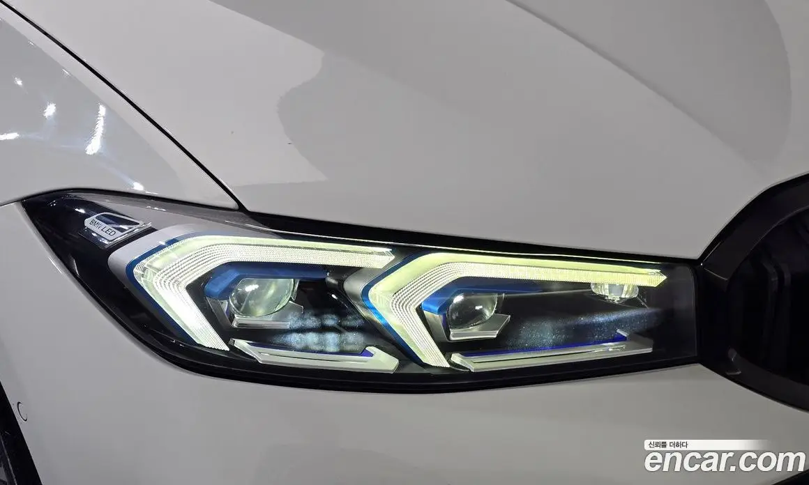 BMW 3 серия 2023 2.0 автомат (гидро), фото 8 BMW 3 серия 2023 2.0 автомат (гидро), фото 8