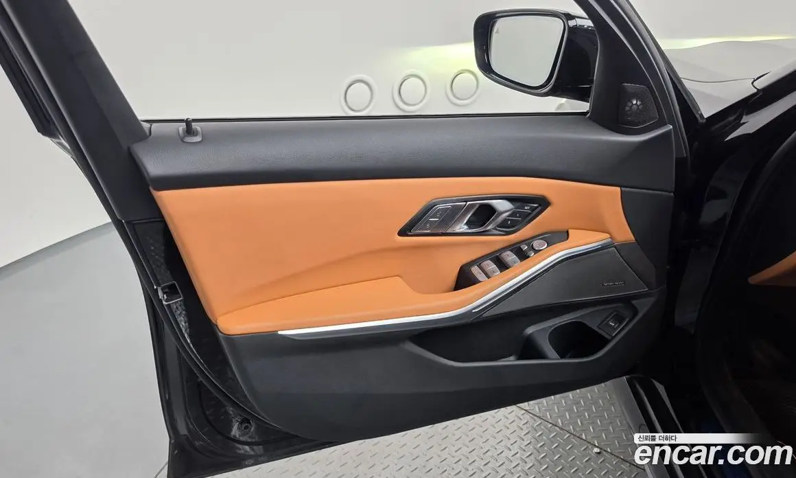 BMW 3 серия 2024 2.0 автомат (гидро), фото 14 BMW 3 серия 2024 2.0 автомат (гидро), фото 14