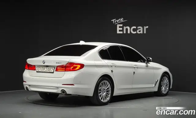 BMW 5 серия 2020 2.0 автомат (гидро), миниатюра 2