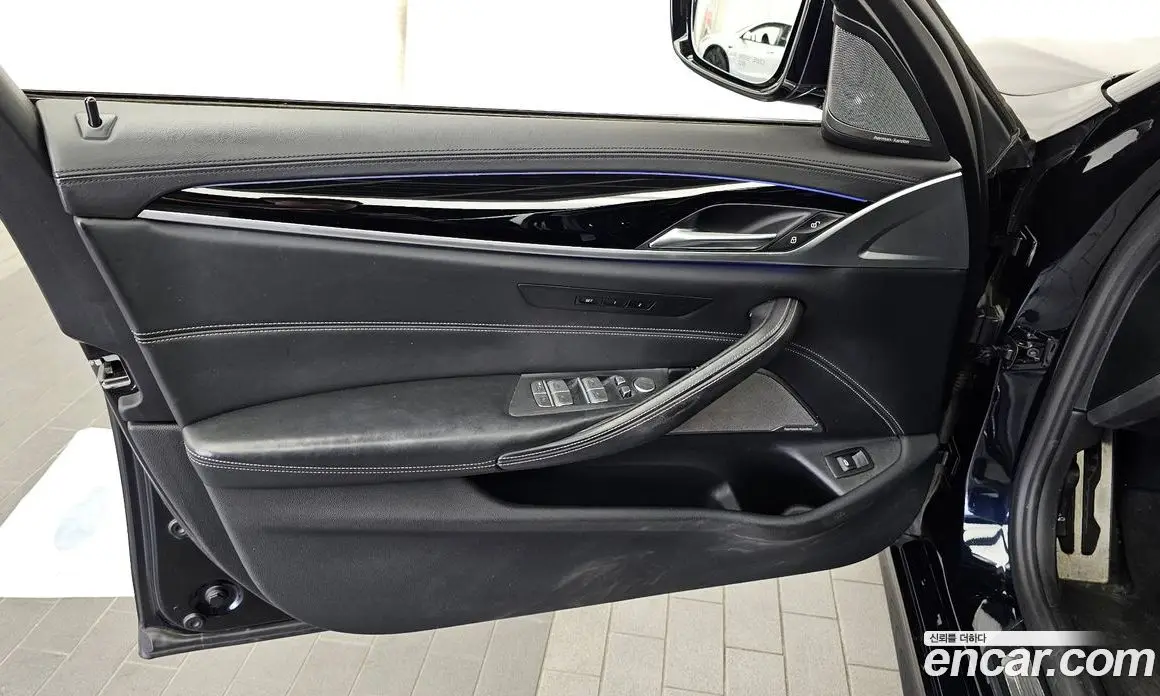 BMW 5 серия 2020 2.0 автомат (гидро), фото 14
