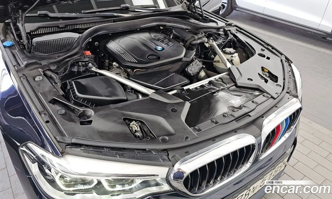 BMW 5 серия 2020 2.0 автомат (гидро), фото 6