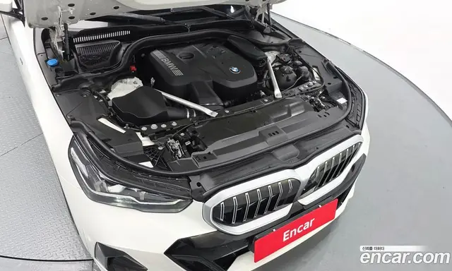 BMW 5 серия 2023 2.0 автомат (гидро), миниатюра 6