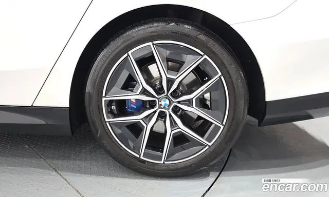 BMW 5 серия 2023 2.0 автомат (гидро), миниатюра 7