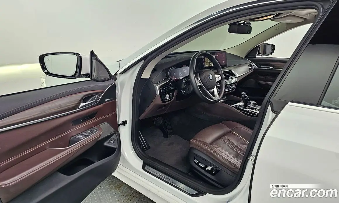 BMW 6 серия 2022 3.0 автомат (гидро), фото 16 BMW 6 серия 2022 3.0 автомат (гидро), фото 16