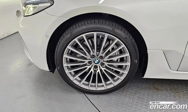 BMW 6 серия 2022 3.0 автомат (гидро), миниатюра 5 BMW 6 серия 2022 3.0 автомат (гидро), миниатюра 5
