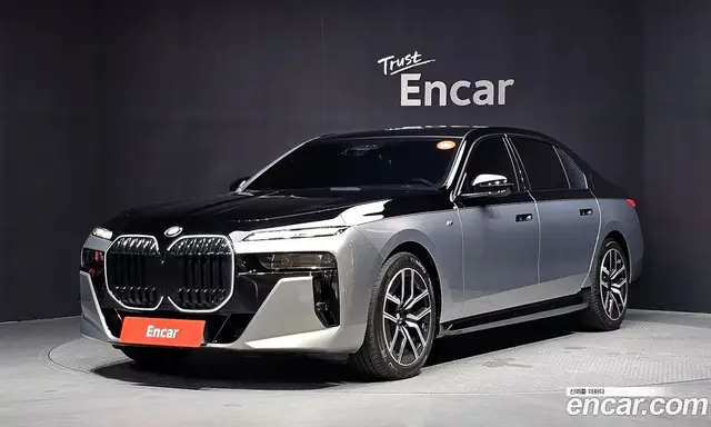 BMW 7 серия, 2022, 75 329 км