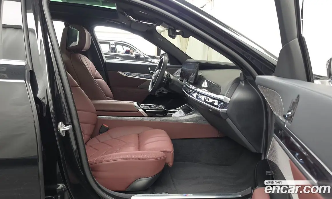 BMW 7 серия 2026 3.0 автомат (гидро), фото 17 BMW 7 серия 2026 3.0 автомат (гидро), фото 17