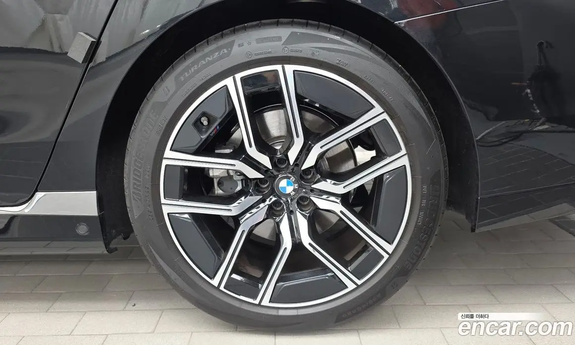 BMW 7 серия 2026 3.0 автомат (гидро), фото 7 BMW 7 серия 2026 3.0 автомат (гидро), фото 7