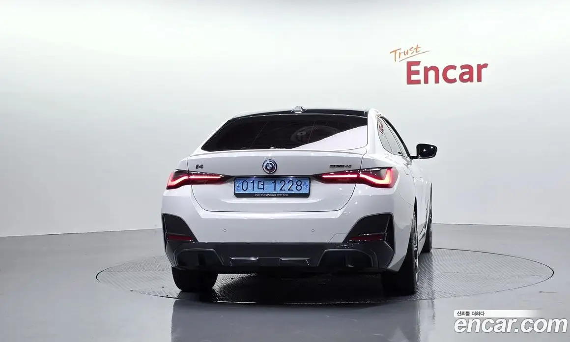 BMW i4 2024 0.2 автомат (гидро), фото 4
