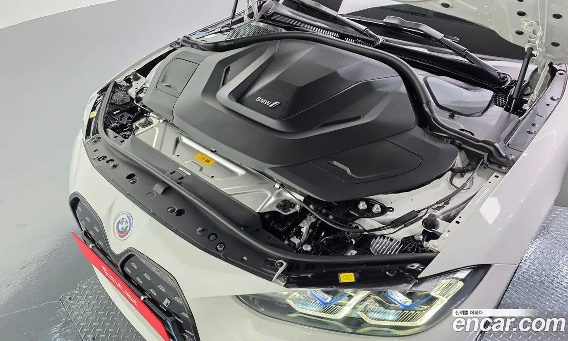 BMW i4 2024 0.2 автомат (гидро), фото 6