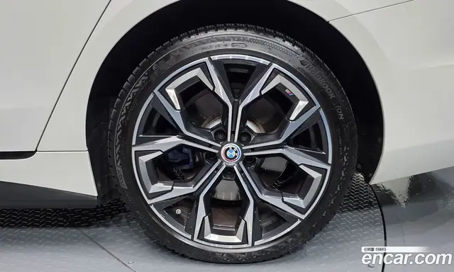 BMW i4 2024 0.2 автомат (гидро), миниатюра 7