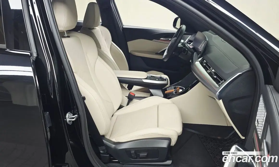 BMW iX2 2024 0.2 автомат (гидро), фото 15 BMW iX2 2024 0.2 автомат (гидро), фото 15