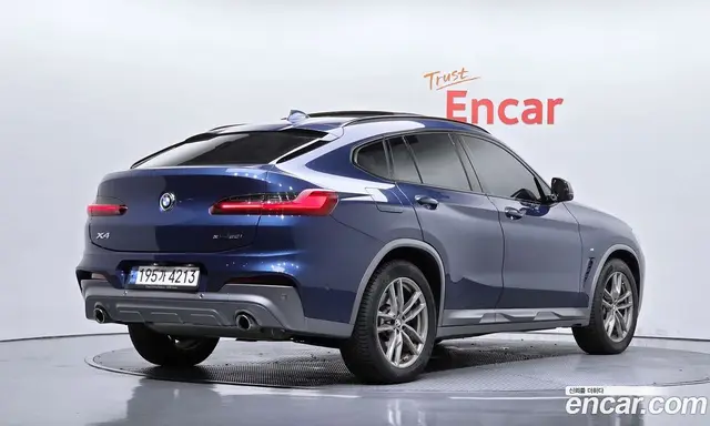 BMW X4 2021 2.0 автомат (гидро), миниатюра 2