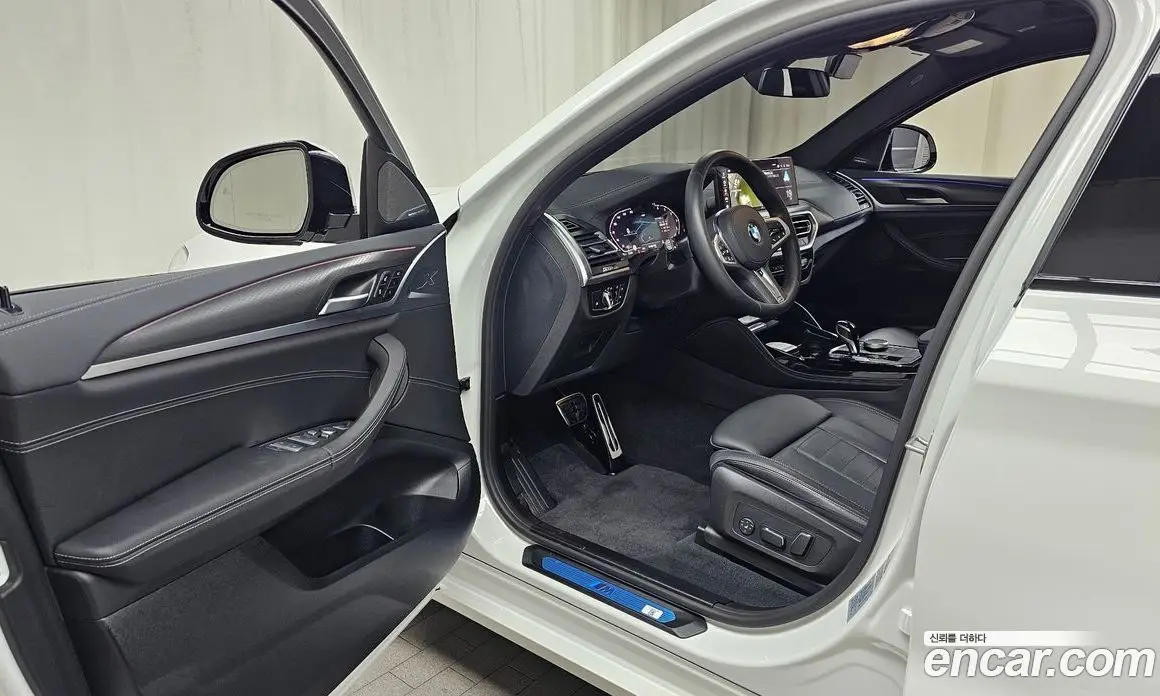 BMW X4 2025 2.0 автомат (гидро), фото 13 BMW X4 2025 2.0 автомат (гидро), фото 13