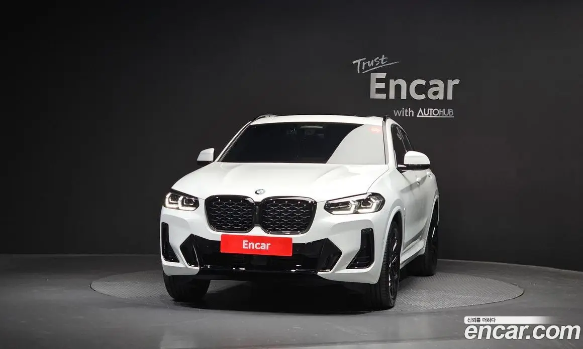 BMW X4 2025 2.0 автомат (гидро), фото 3 BMW X4 2025 2.0 автомат (гидро), фото 3
