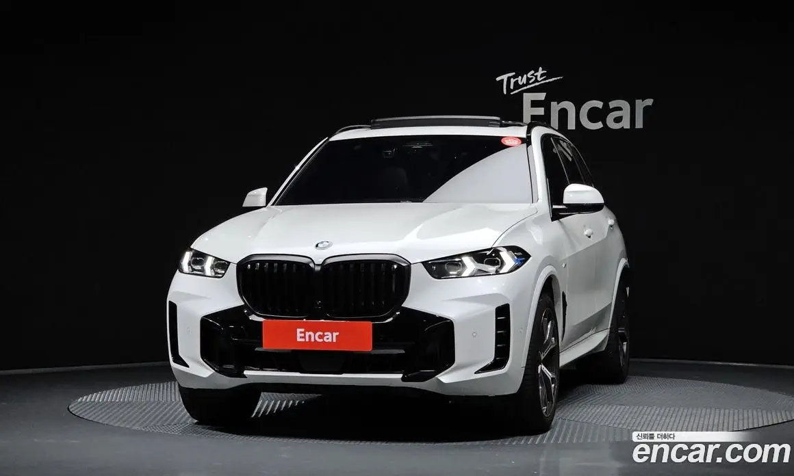 BMW X5 2023 3.0 автомат (гидро), фото 3