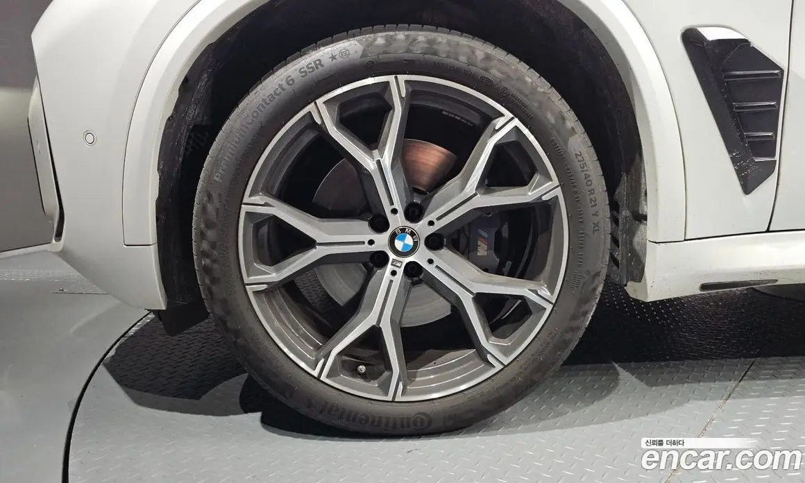 BMW X5 2023 3.0 автомат (гидро), фото 5