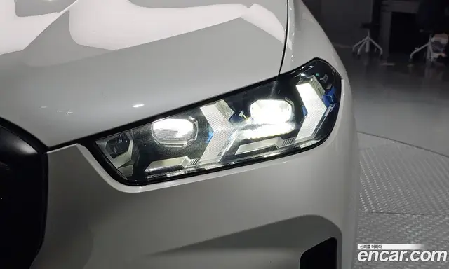 BMW X5 2023 3.0 автомат (гидро), миниатюра 8