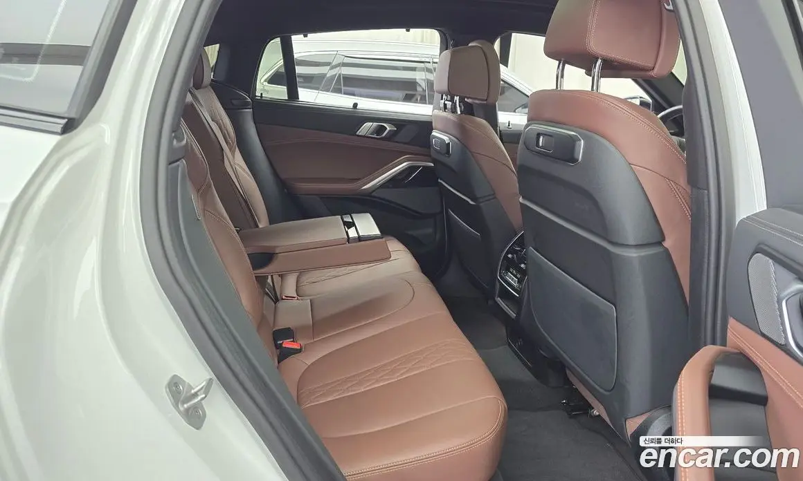 BMW X6 2024 3.0 автомат (гидро), фото 17