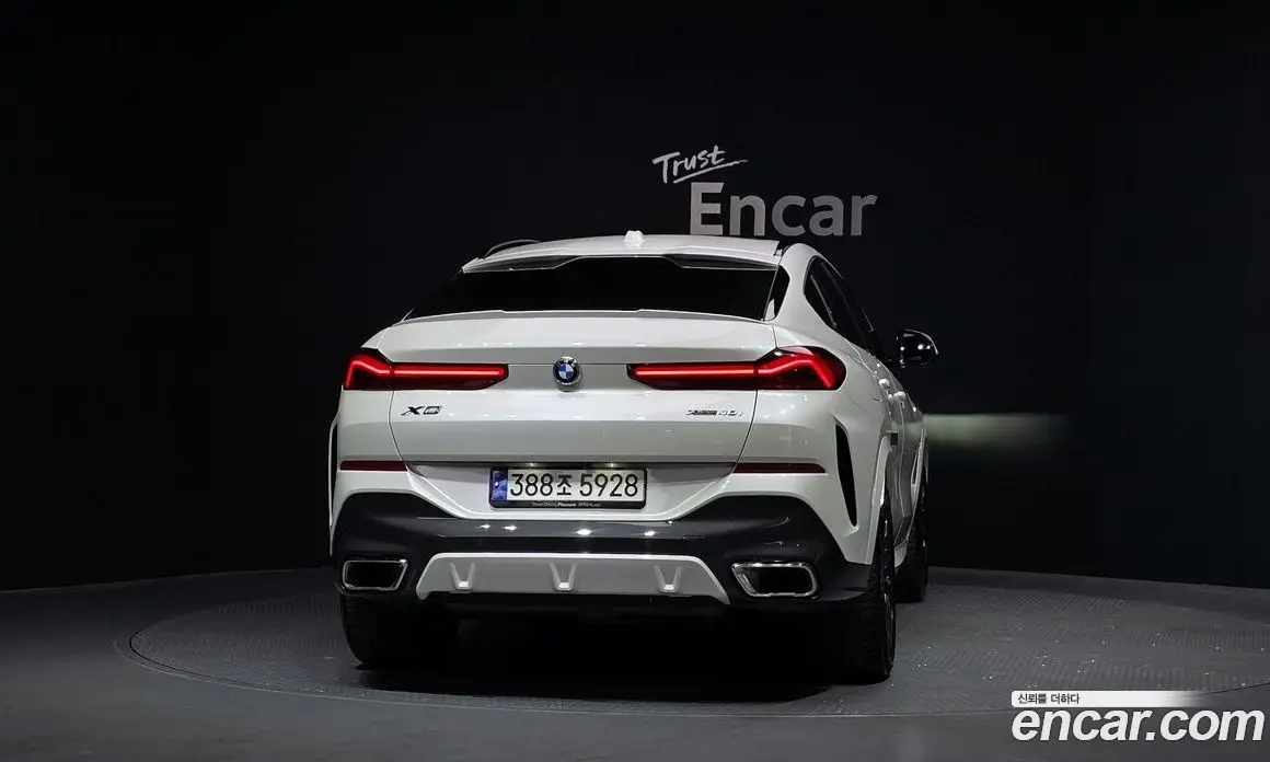 BMW X6 2024 3.0 автомат (гидро), фото 4