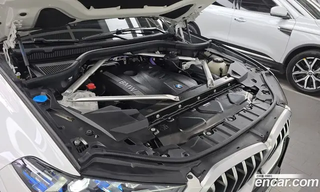 BMW X6 2024 3.0 автомат (гидро), миниатюра 6