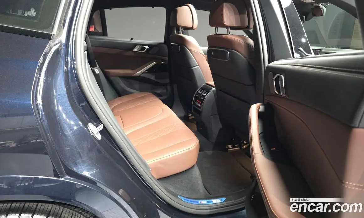 BMW X6 2025 3.0 автомат (гидро), фото 18