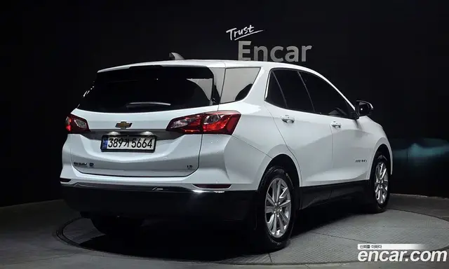 Chevrolet Equinox 2018 1.6 автомат (гидро), миниатюра 2 Chevrolet Equinox 2018 1.6 автомат (гидро), миниатюра 2