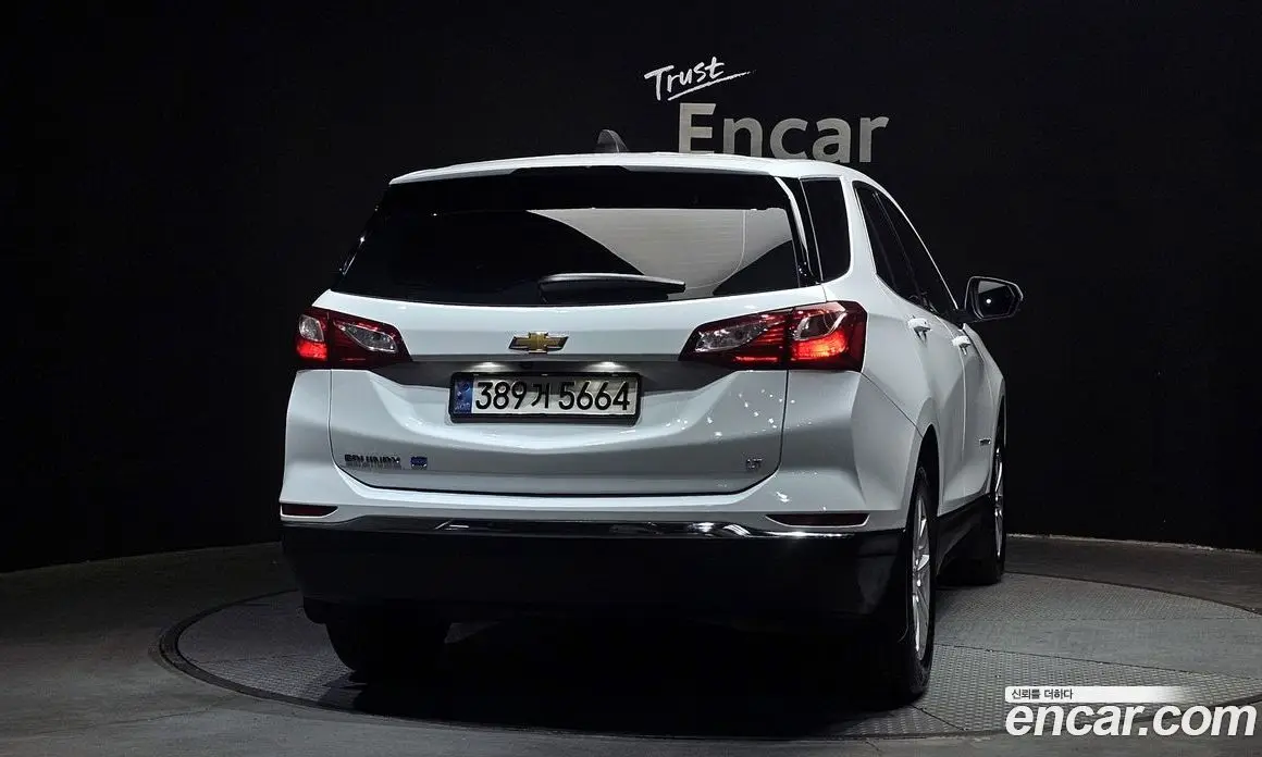 Chevrolet Equinox 2018 1.6 автомат (гидро), фото 4 Chevrolet Equinox 2018 1.6 автомат (гидро), фото 4