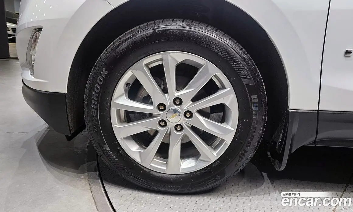 Chevrolet Equinox 2018 1.6 автомат (гидро), фото 5 Chevrolet Equinox 2018 1.6 автомат (гидро), фото 5